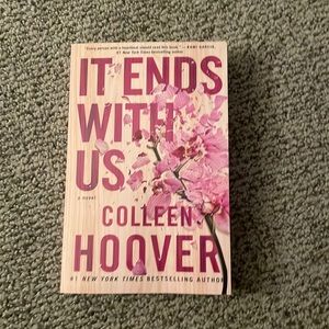 BRAND NEW it ends with us colleen hoover book